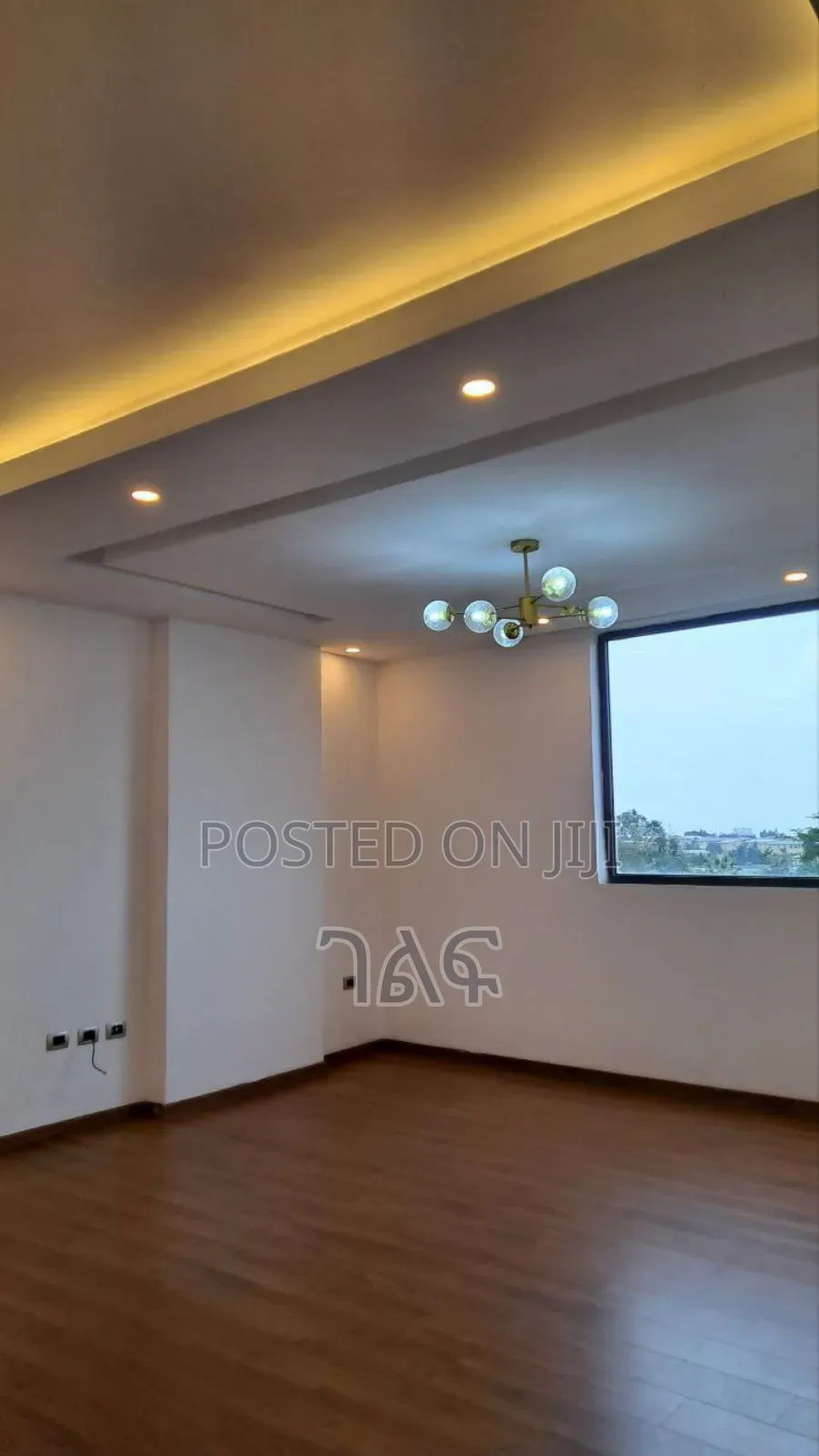 2bdrm Apartment in መስቀል ፍላወር ላይ ቅንጡ, Bole for sale