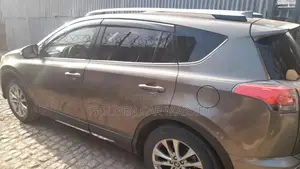 Toyota RAV4 2016 Gray