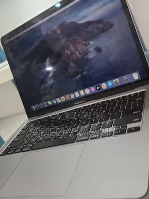 New Laptop Apple MacBook Air 2020 16GB Intel Core I7 SSD 512GB