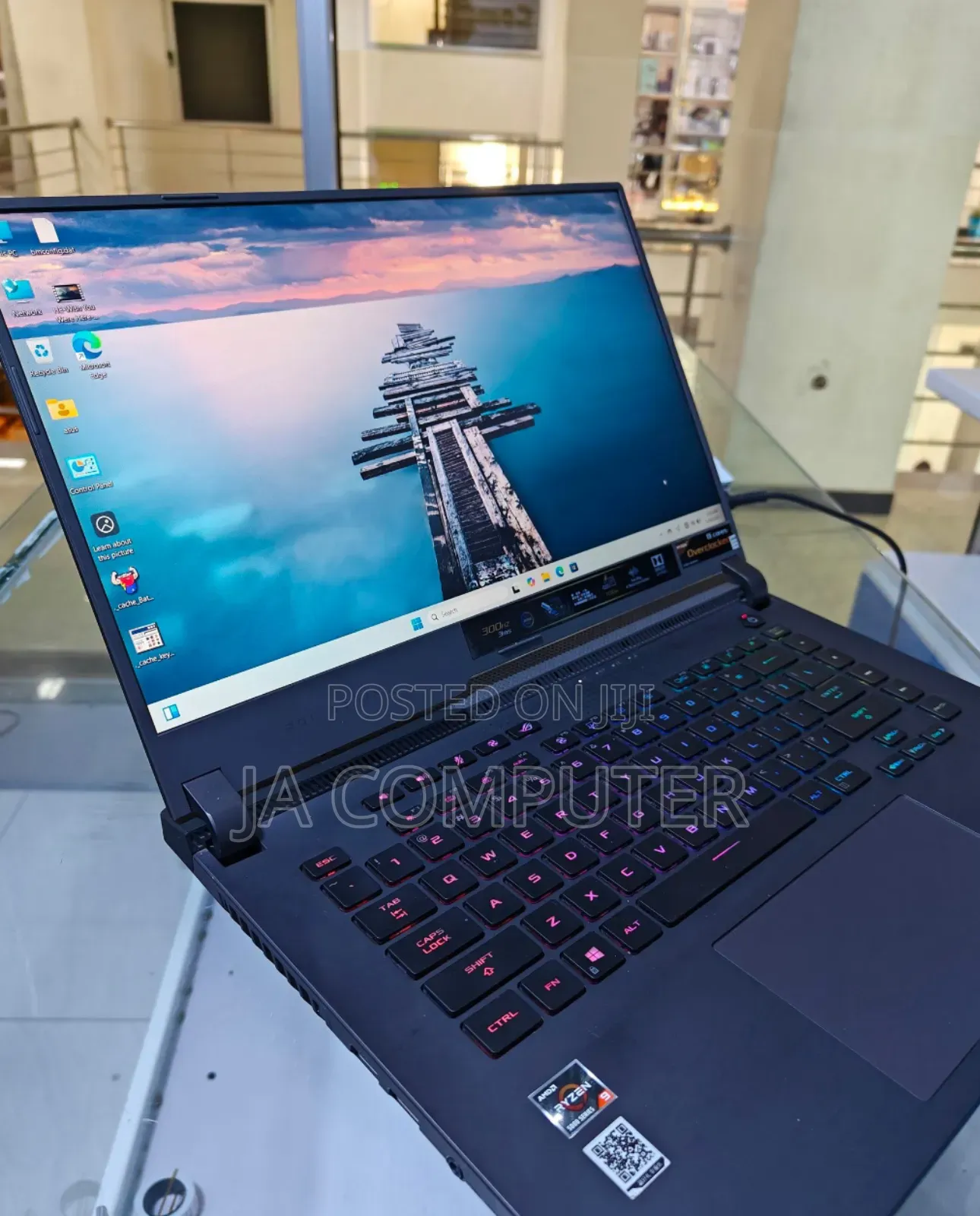 New Laptop Asus ROG Zephyrus G15 32GB AMD Ryzen 9 SSD 512GB