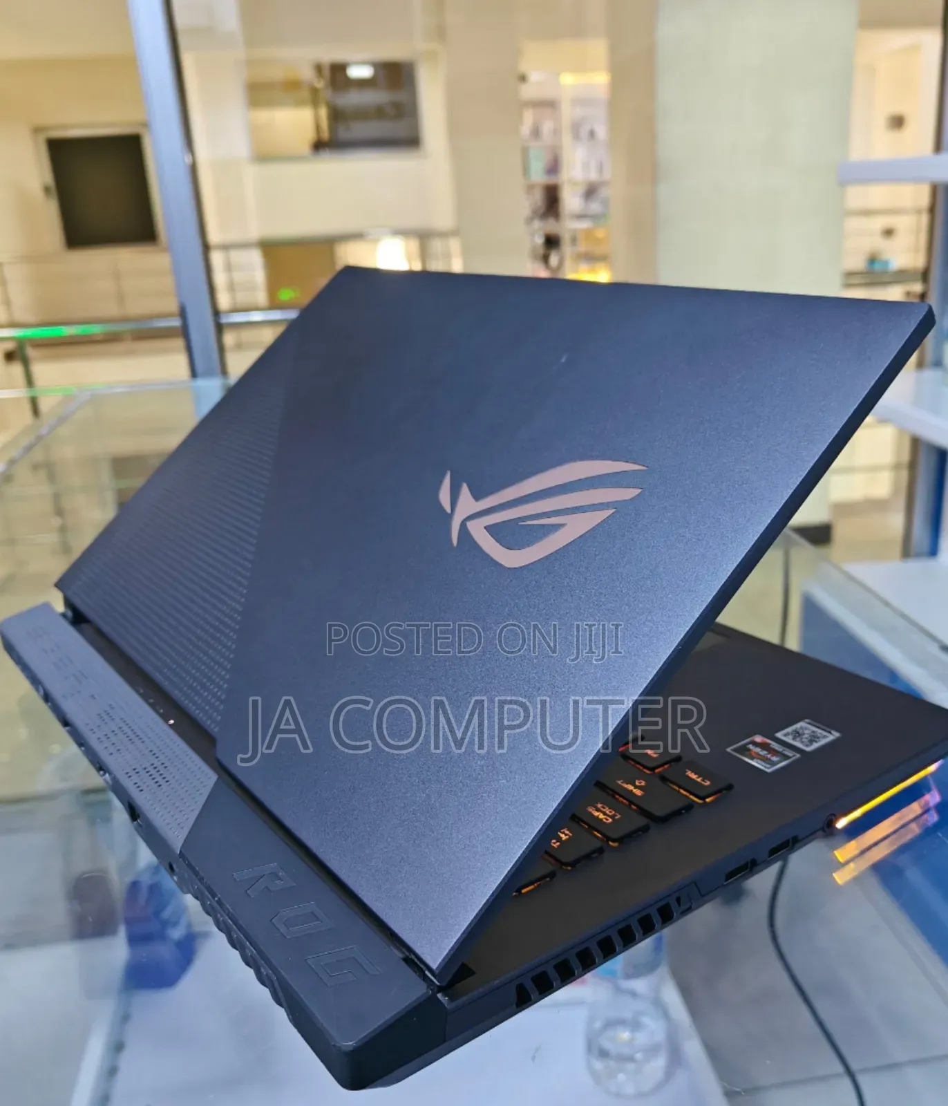 New Laptop Asus ROG Zephyrus G15 32GB AMD Ryzen 9 SSD 512GB