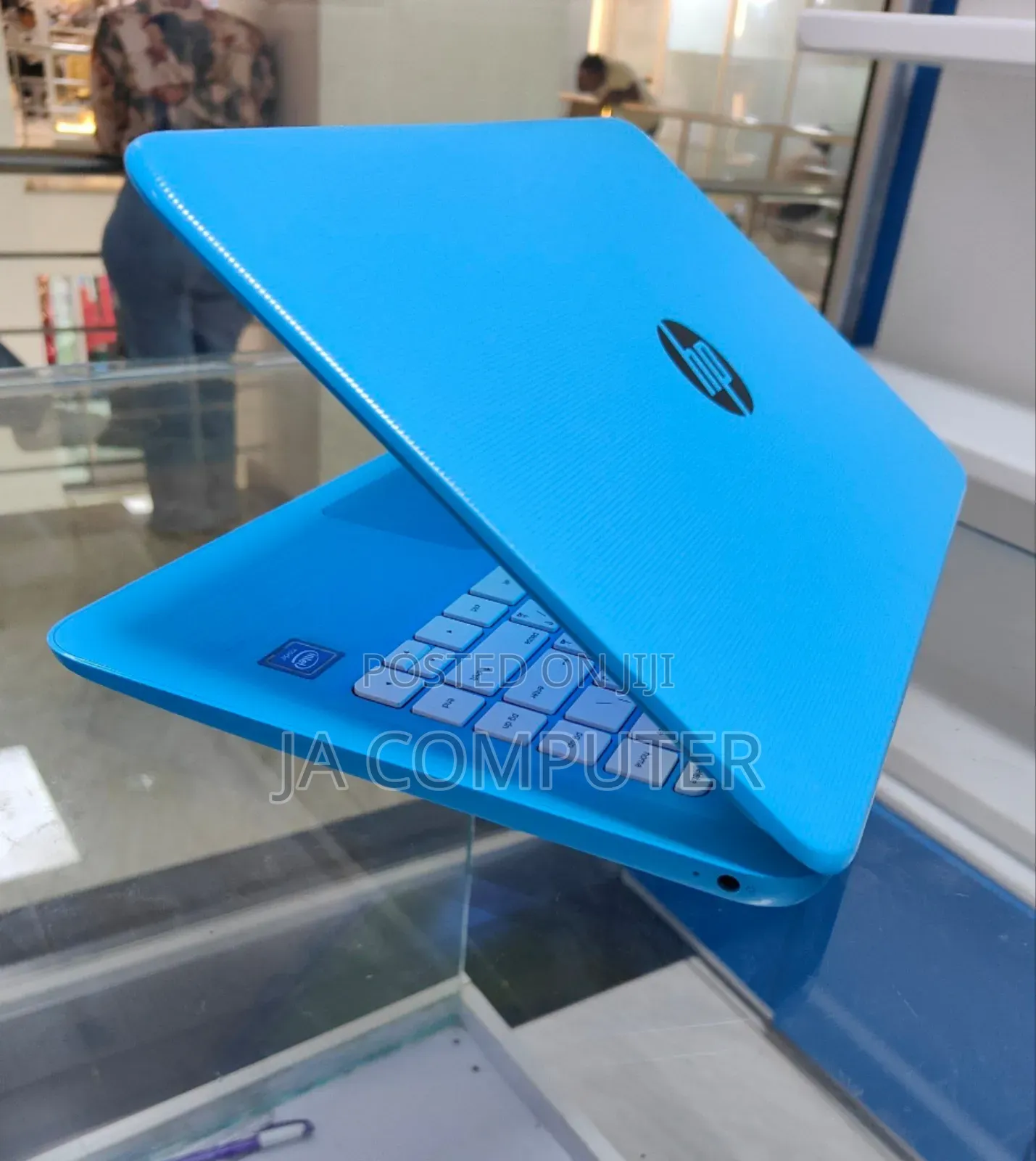 New Laptop HP Stream Notebook 2GB Intel Celeron SSD 48GB