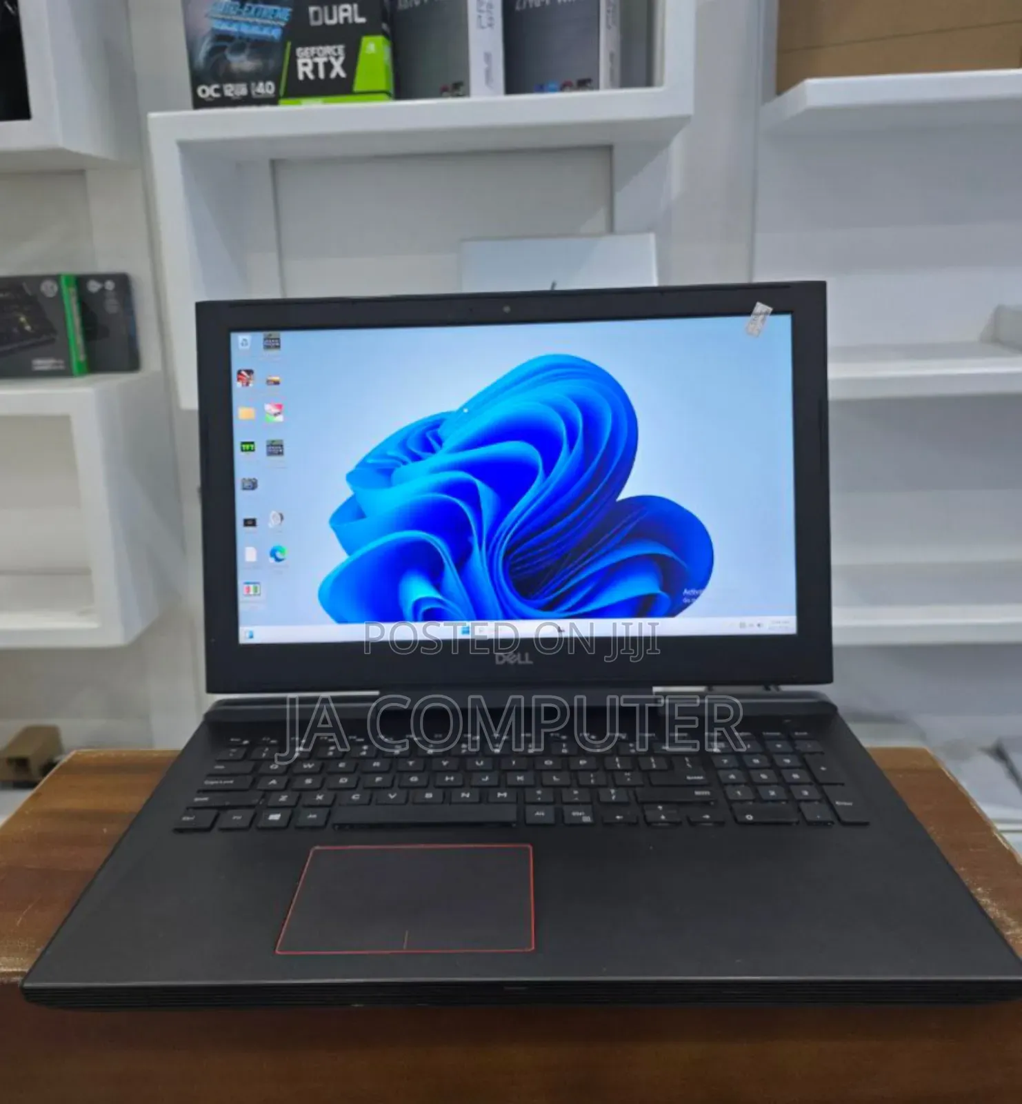New Laptop Dell G GB Intel Core I7 SSD 512GB