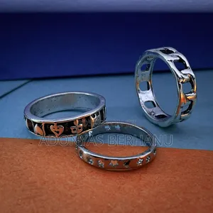 Photo - Ring Male And Female