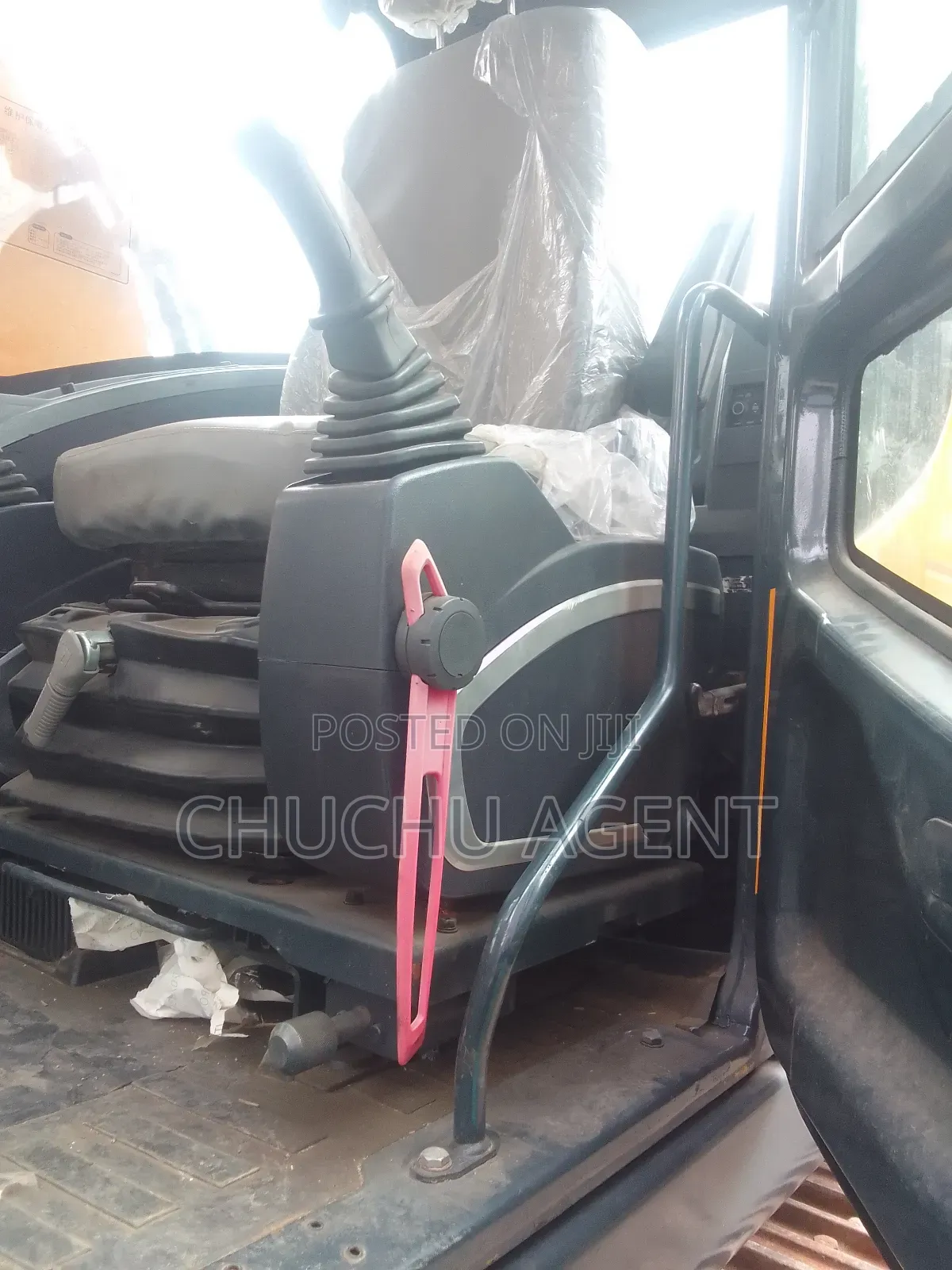 Excavator Machine Used