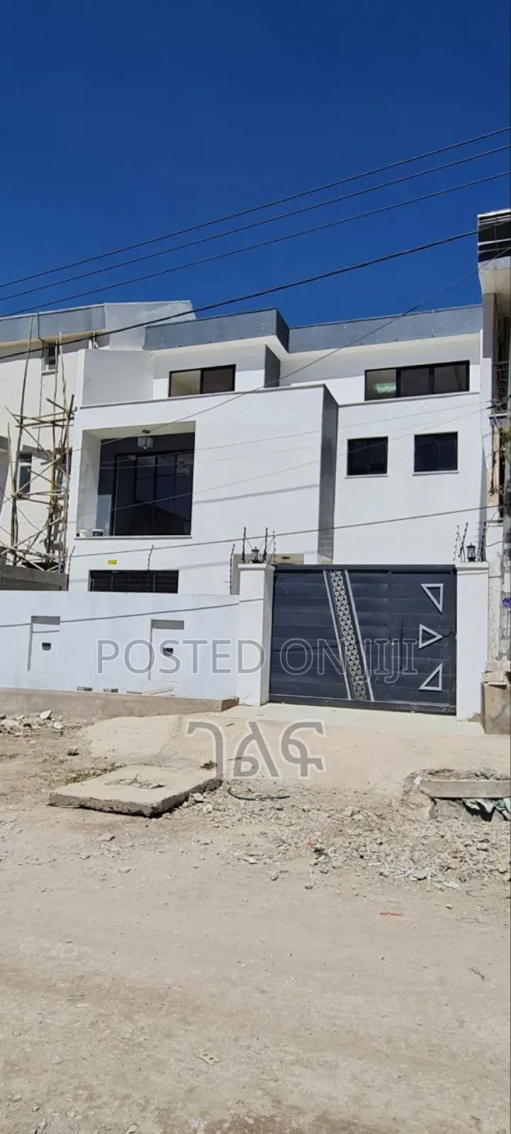 7bdrm House in የግል ቅንጡ ቪላ ቤት ሰሚት, Bole for sale