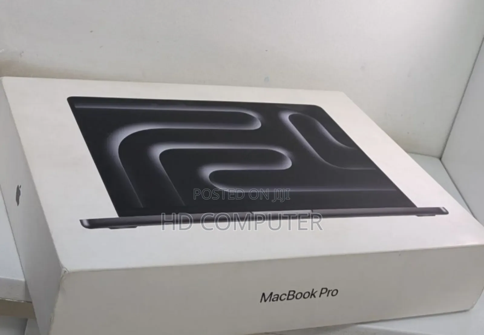New Apple MacBook Pro 2024 M4 Pro 14-Inch 24GB Apple M4 SSD 512GB