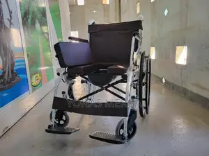 Pull-Type Potty Wheelchair威suitable FOR PEOPLE:Wheelchair