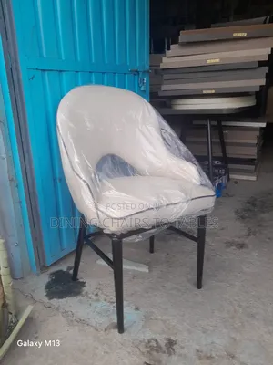 Photo - Dining Chairs for HOTEL Restaurant Cafes