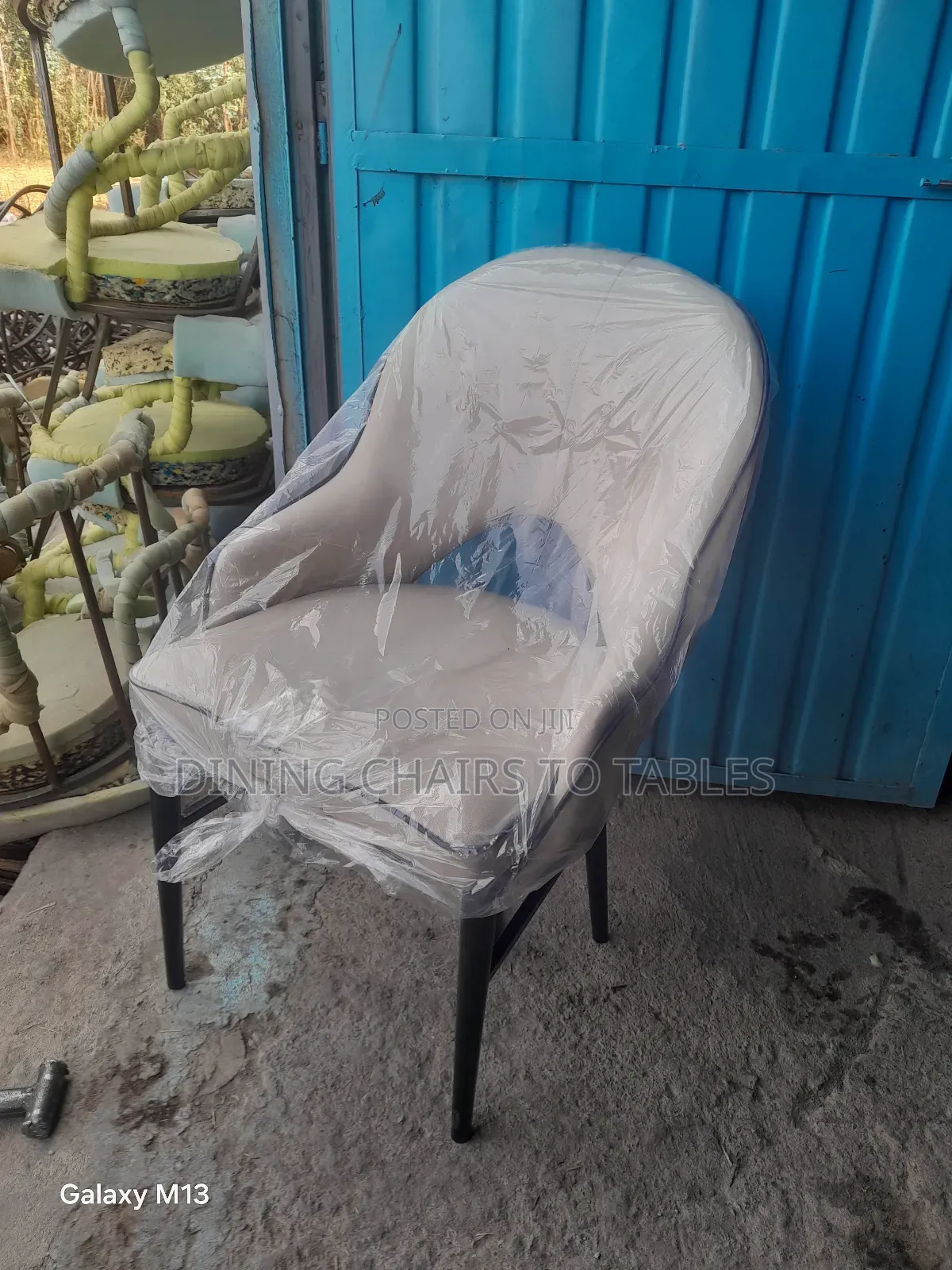 Dining Chairs for HOTEL Restaurant Cafes