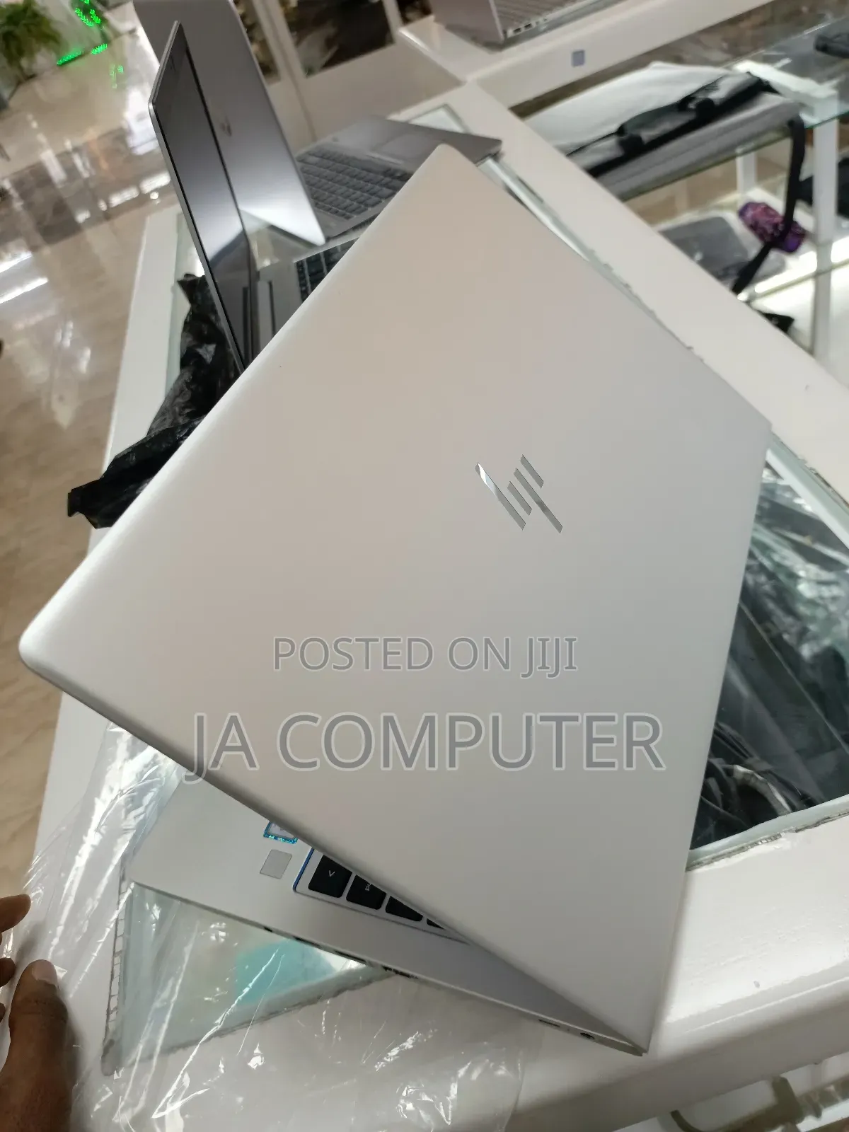 New Laptop HP EliteBook 840 G5 16GB Intel Core I5 SSD 512GB