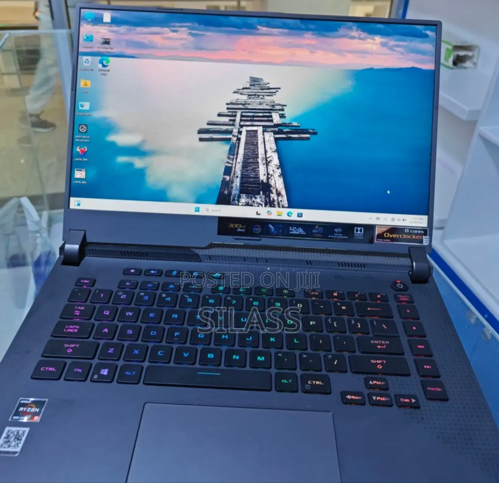 New Laptop Asus ROG Strix G15 32GB AMD Ryzen 9 SSD 512GB