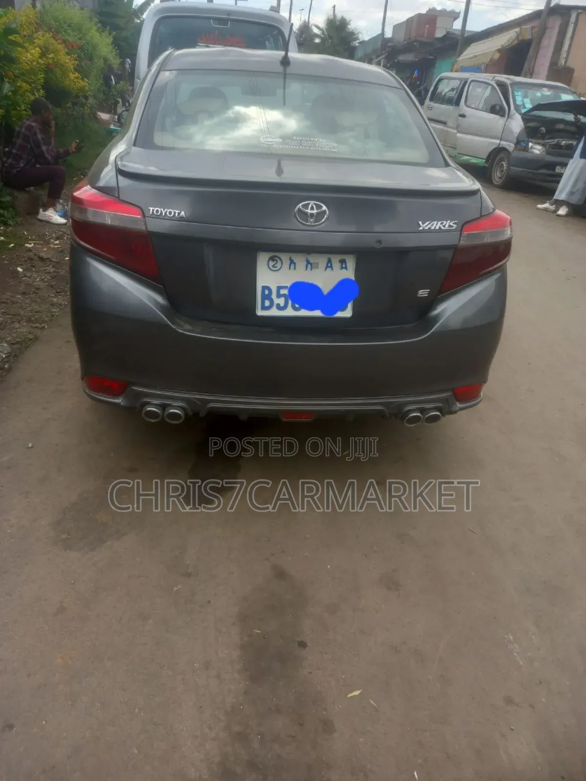 Toyota Yaris 2016 Gray