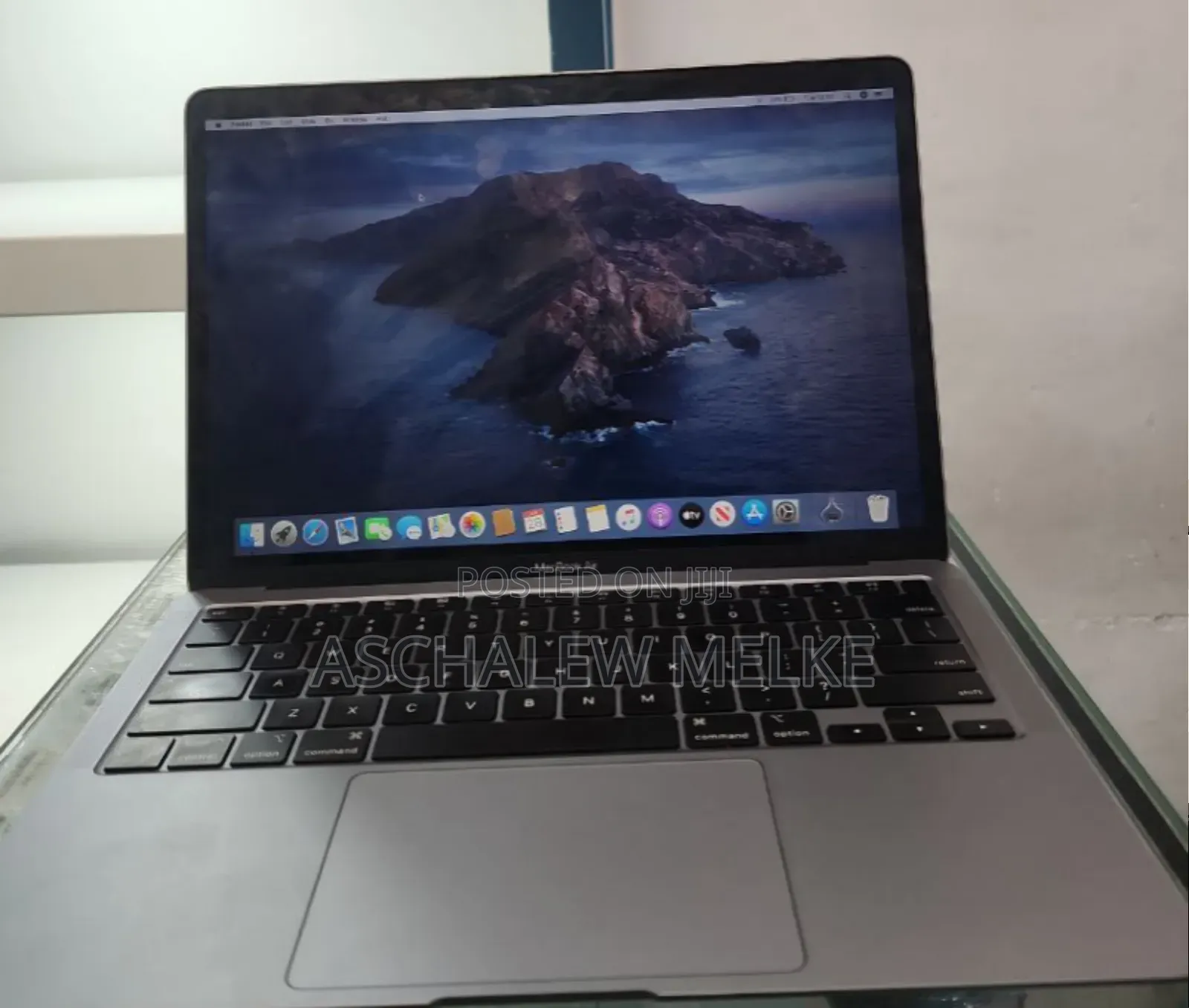 New Laptop Apple MacBook Air 2020 16GB Intel Core I7 SSD 512GB