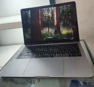 Laptop Apple MacBook Pro 2018 8GB Intel Core I5 SSD 512GB