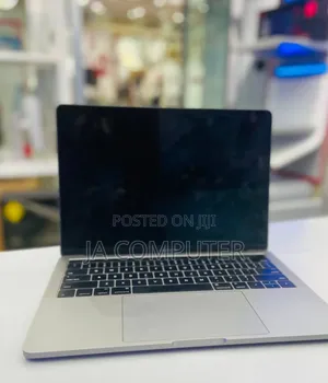 Photo - New Laptop Apple MacBook Pro 2015 16GB Intel Core I7 SSD 512GB