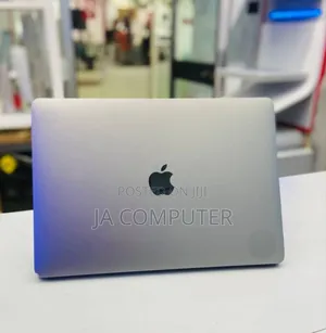 New Laptop Apple MacBook Pro 2015 16GB Intel Core I7 SSD 512GB