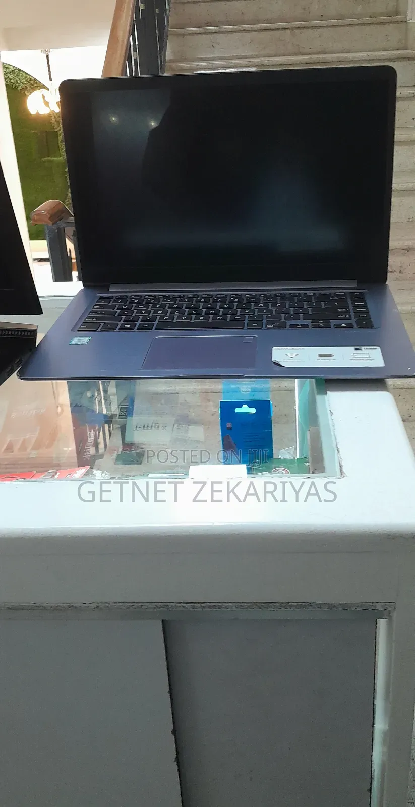 New Laptop Asus VivoBook 15 X505BA 6GB Intel Core I3 HDD 1T