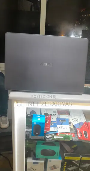 New Laptop Asus VivoBook 15 X505BA 6GB Intel Core I3 HDD 1T