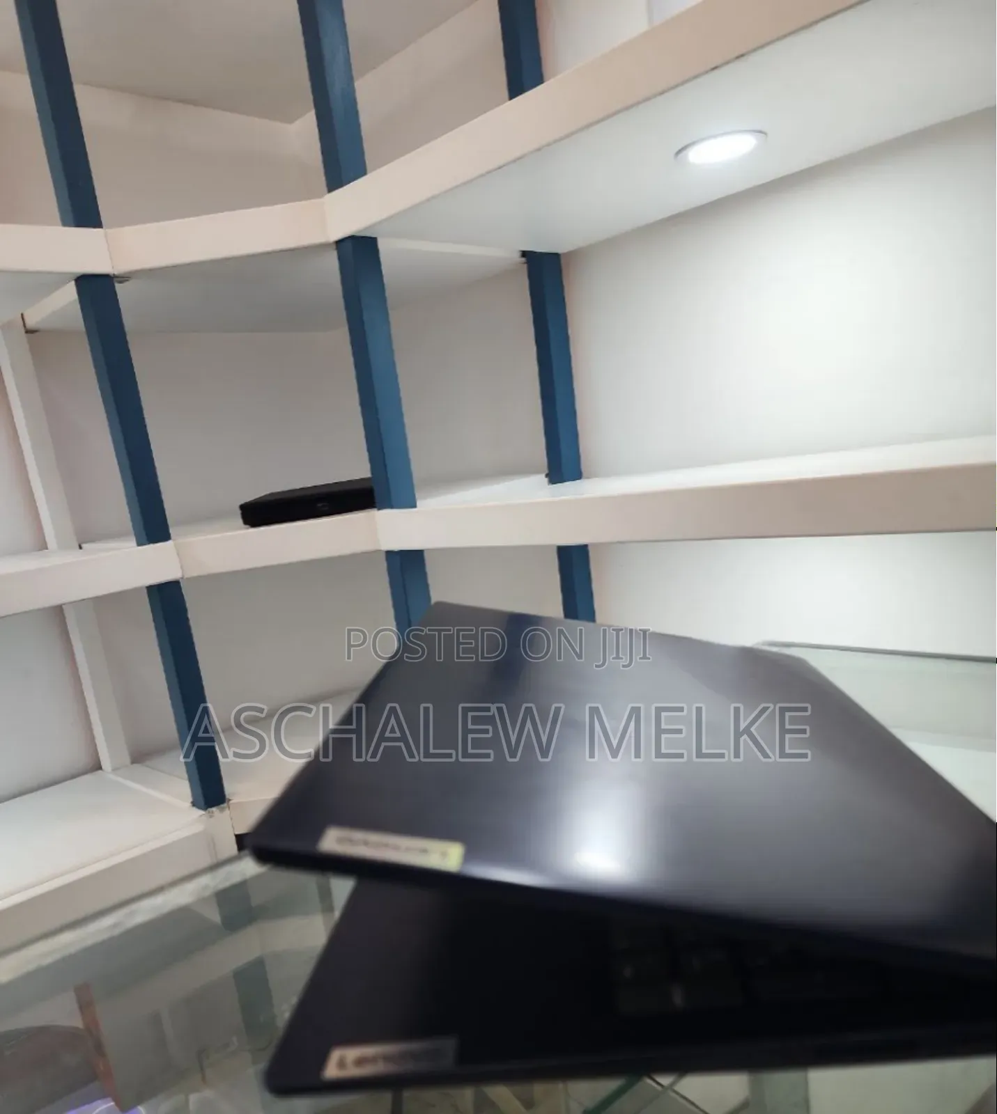 Laptop Lenovo IdeaPad 1 8GB AMD Ryzen 5 SSD 512GB