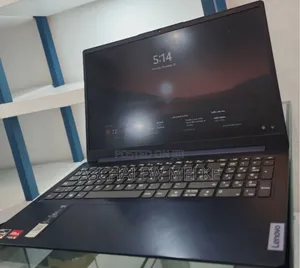 Laptop Lenovo IdeaPad 1 8GB AMD Ryzen 5 SSD 512GB