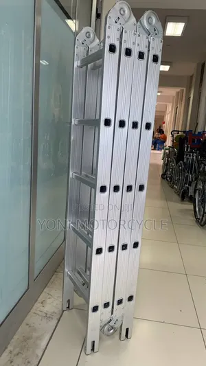 Photo -  Aluminum Ladder ( 6 Meter )