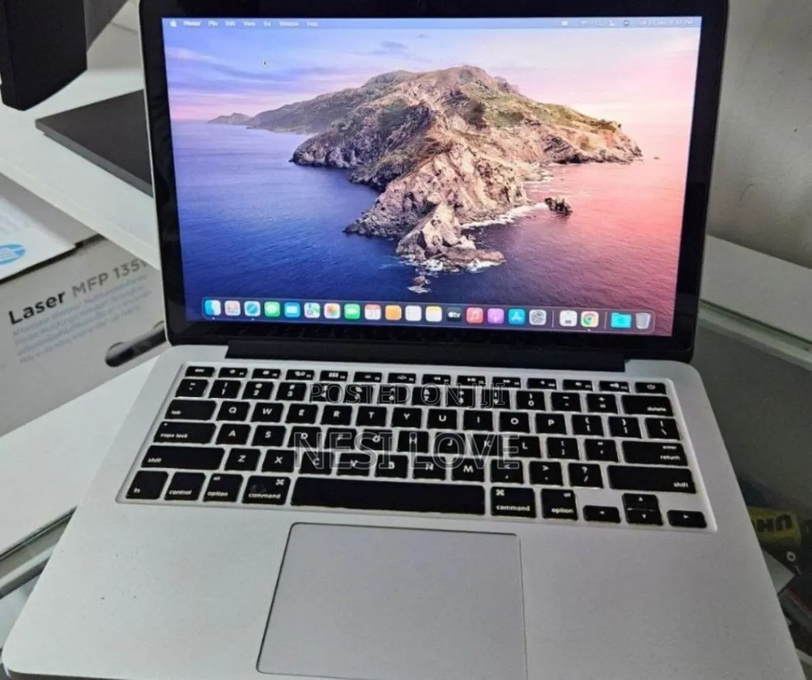 New Laptop Apple MacBook Pro 8GB Intel Core I5 SSD 500GB