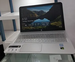 Laptop HP Envy 15 8GB Intel Core I5 HDD 1T