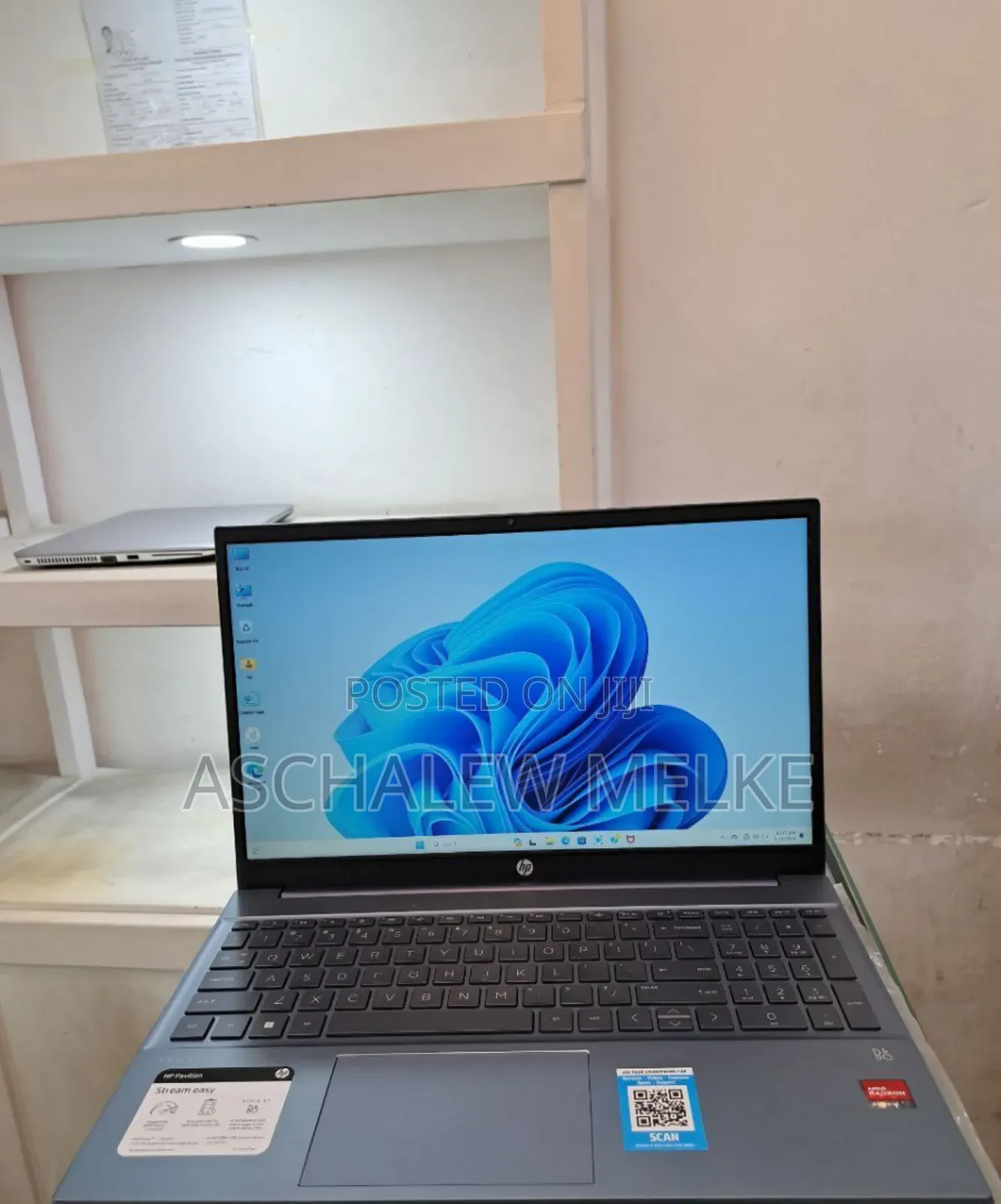 New Laptop HP Pavilion 15 8GB AMD Ryzen 5 SSD 512GB