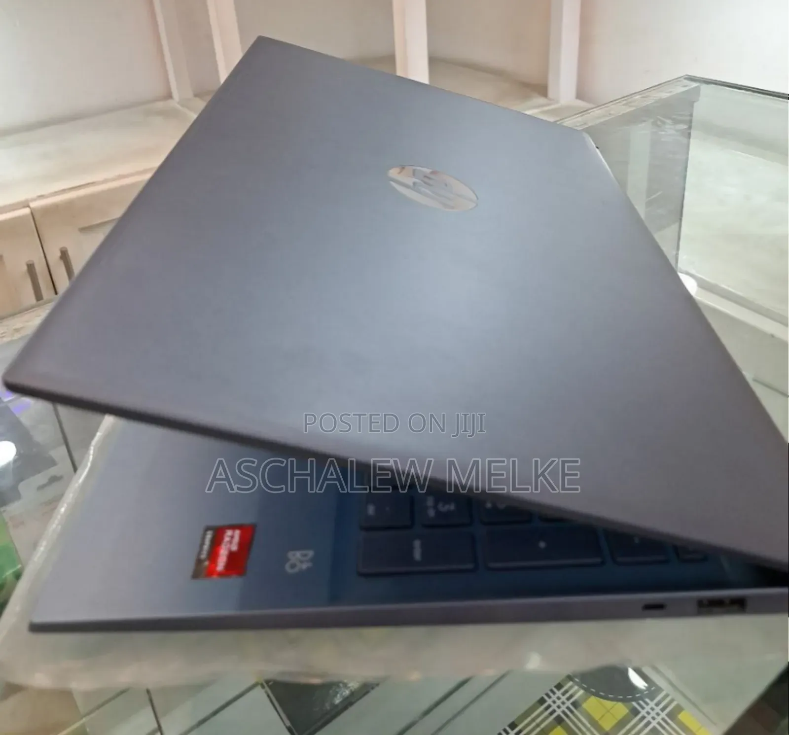 New Laptop HP Pavilion 15 8GB AMD Ryzen 5 SSD 512GB