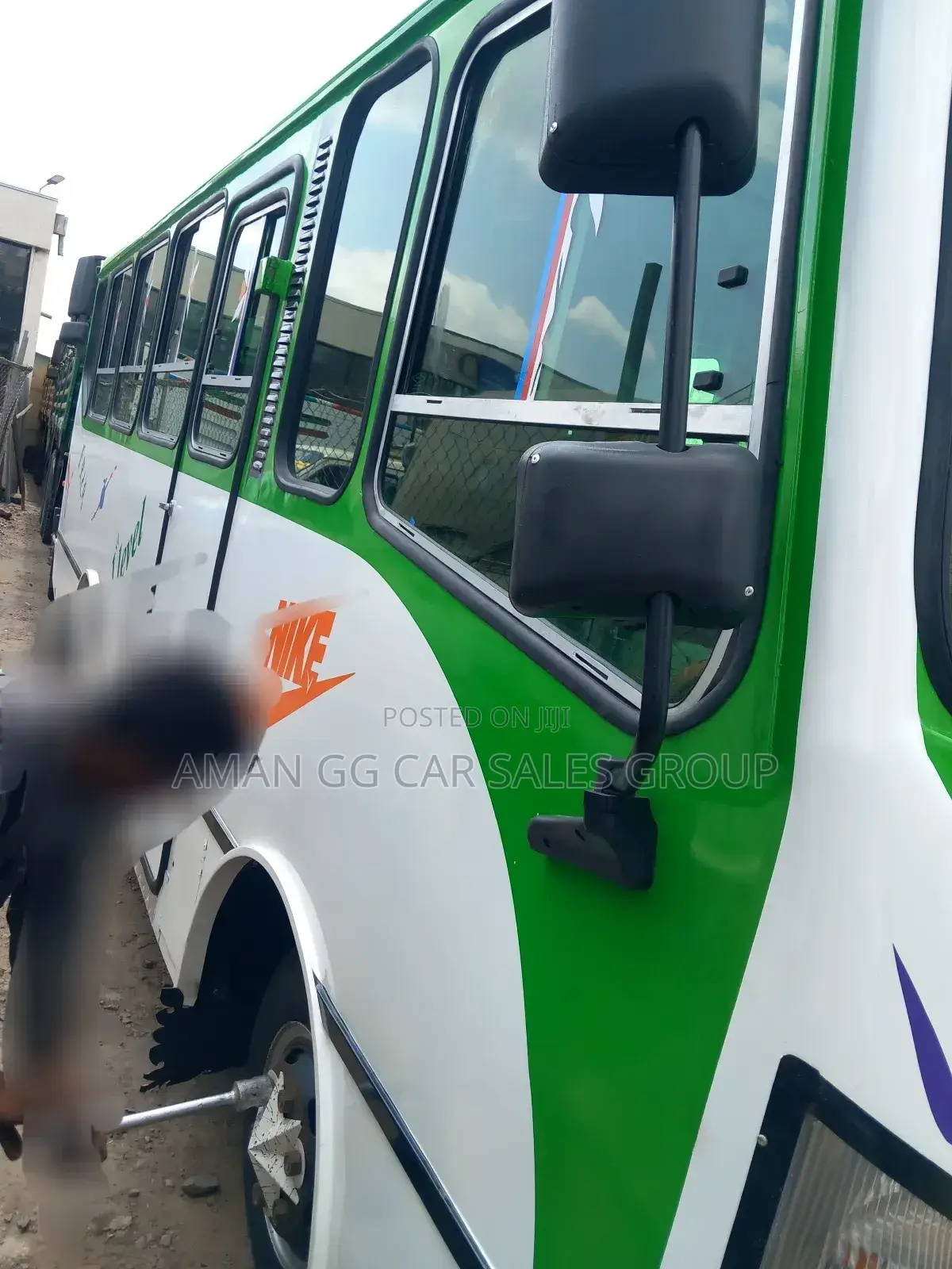 Isuzu Executive Bus 2021 White