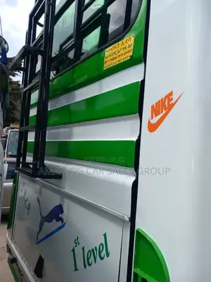 Isuzu Executive Bus 2021 White