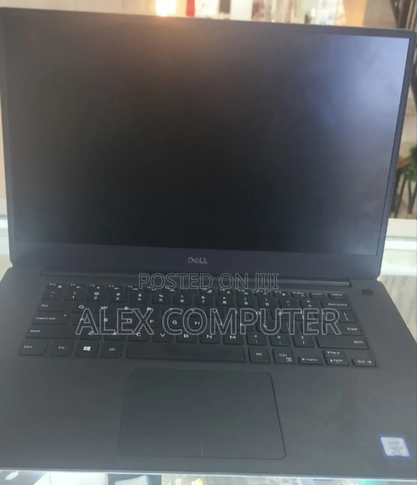 New Laptop Dell Precision 15 3520 32GB Intel Core I7 SSD 512GB