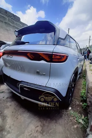 New BYD Yuan Up 2024 White