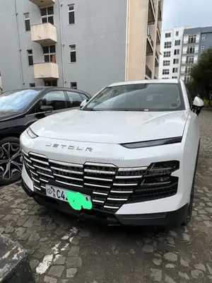 Photo - Jetour Dashing 2023 White