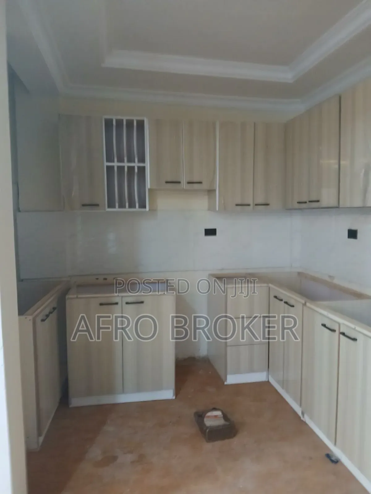 Furnished 6bdrm House in Kalty, Akaky Kaliti for sale