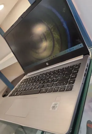 New Laptop HP Stream Notebook 8GB Intel Core I7 HDD 1T