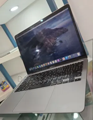 Photo - New Laptop Apple MacBook Air 2020 16GB Intel Core I5 SSD 512GB
