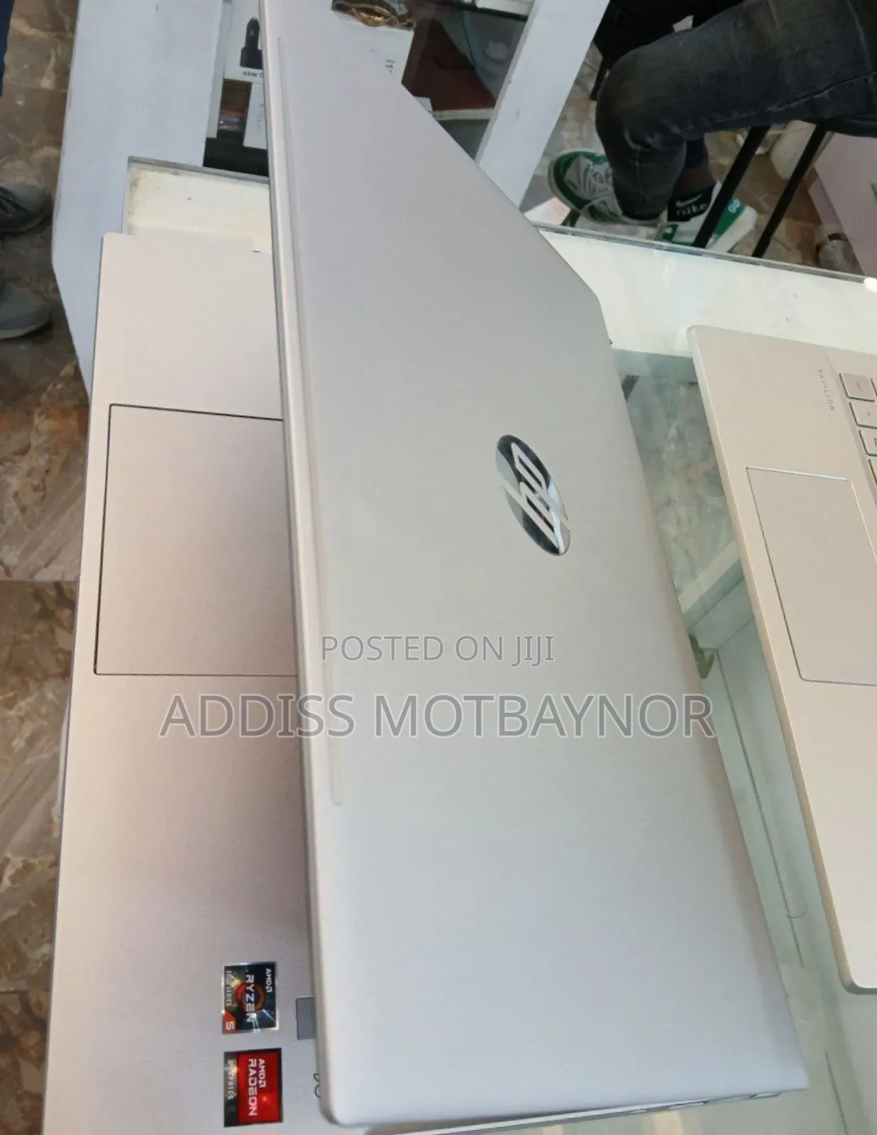 New Laptop HP Pavilion 15 8GB AMD Ryzen 5 SSD 512GB