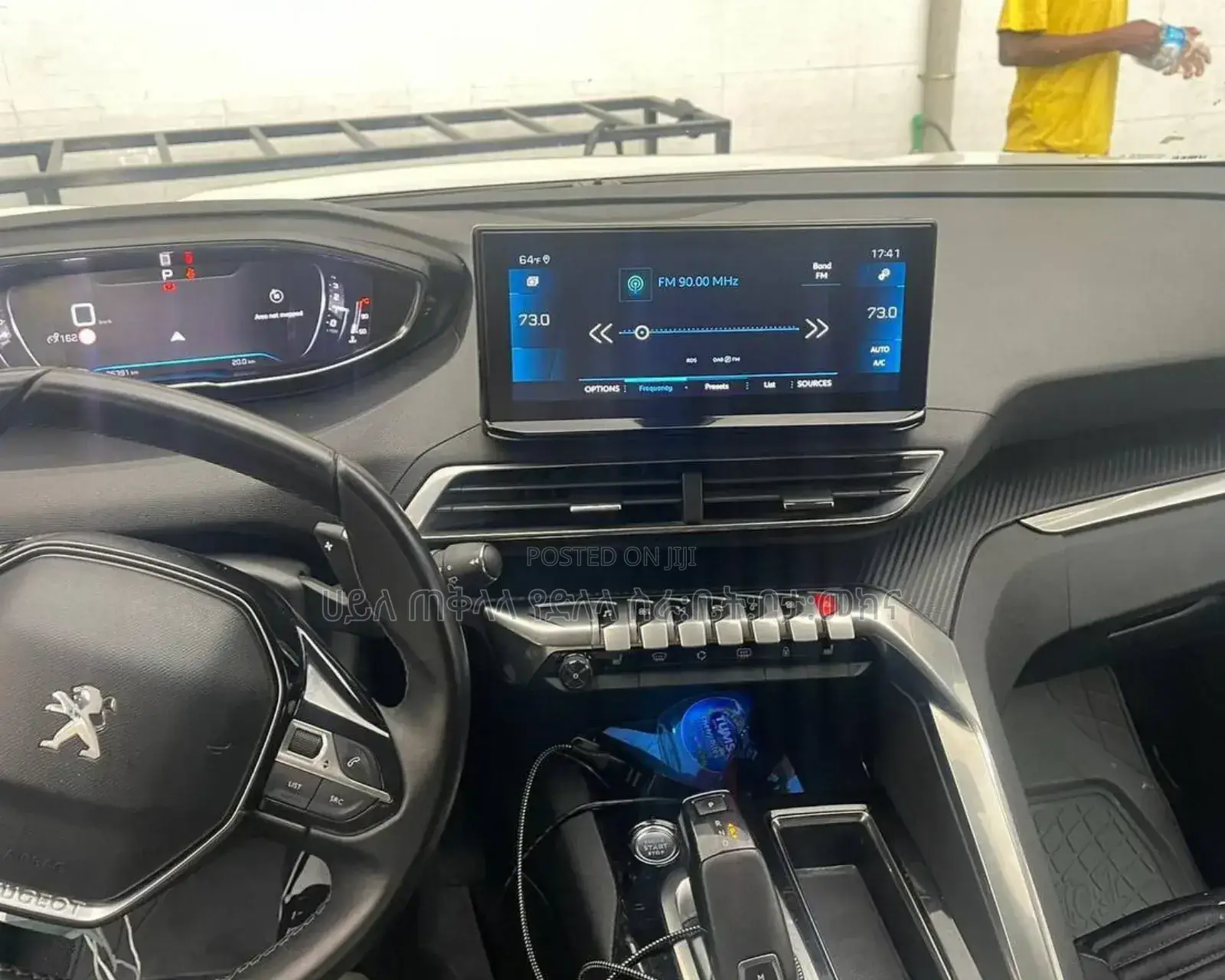 Peugeot 5008 2022 White