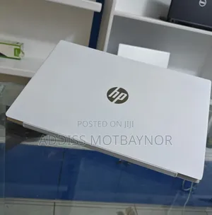 New Laptop HP Pavilion 15 8GB Intel Core I5 SSD 512GB