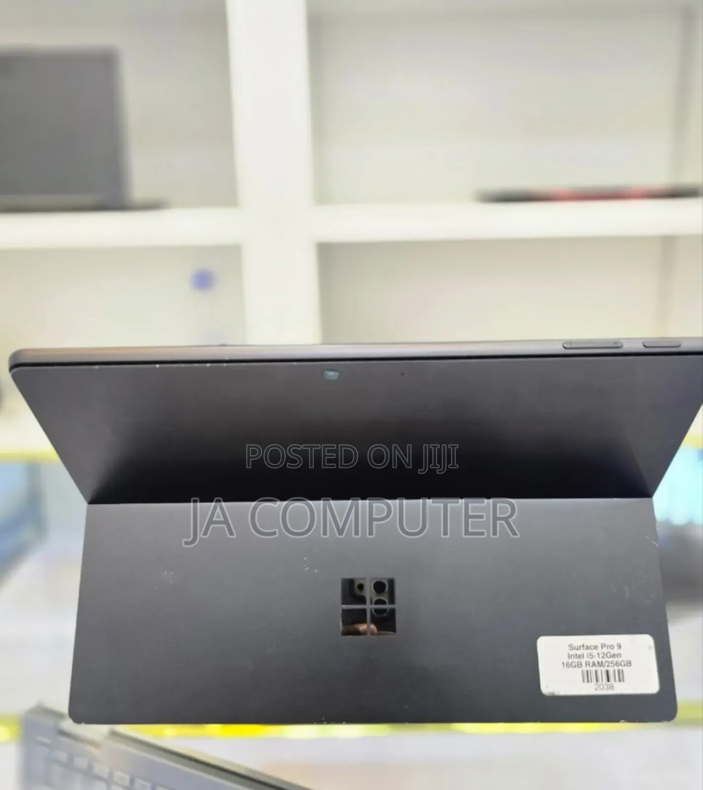 New Laptop Microsoft Surface Pro 9 16GB Intel Core I5 SSD 256GB