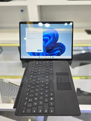 New Laptop Microsoft Surface Pro 9 16GB Intel Core I5 SSD 256GB