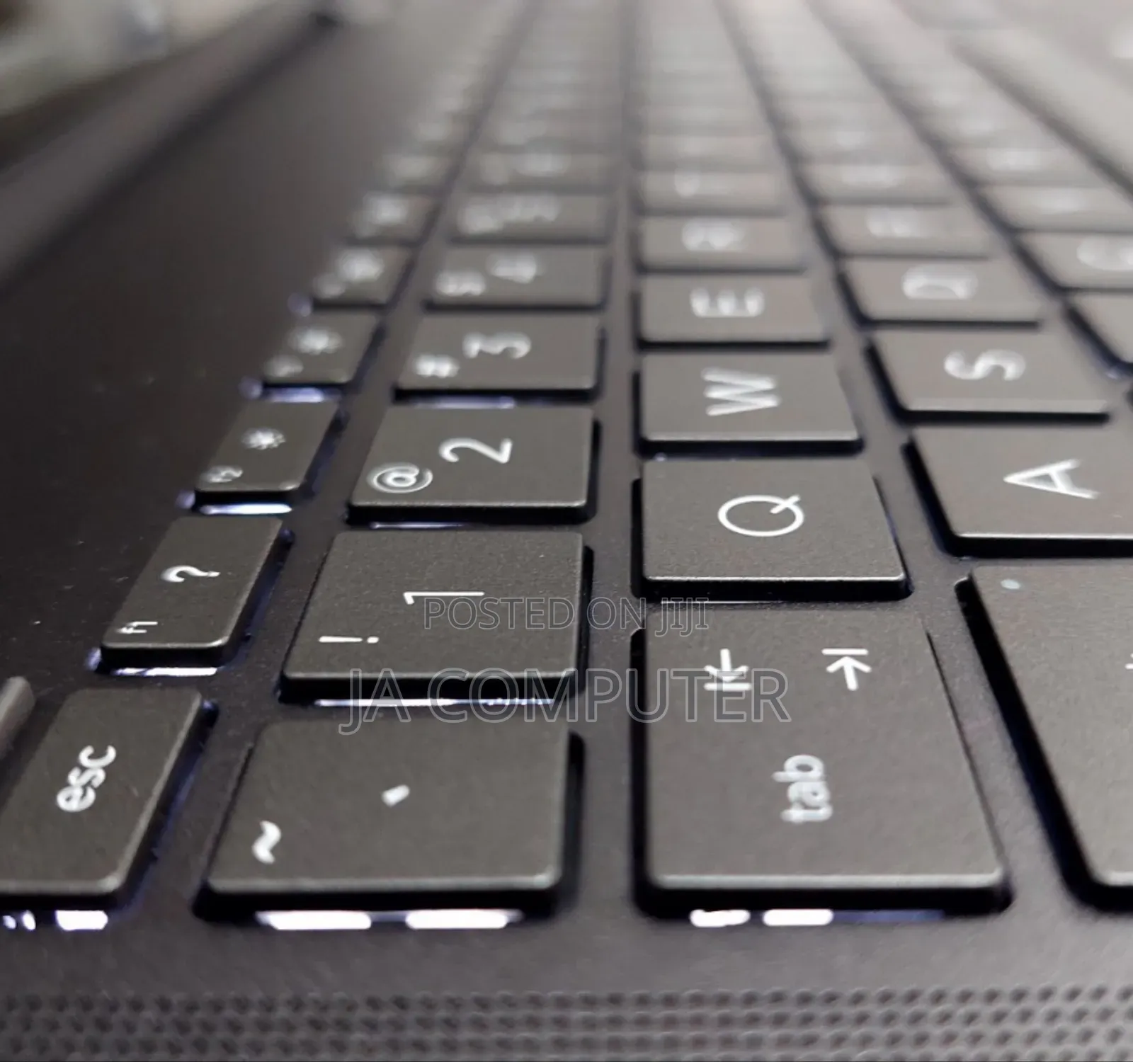 New Laptop HP Envy X360 16GB AMD Ryzen 7 SSD 512GB
