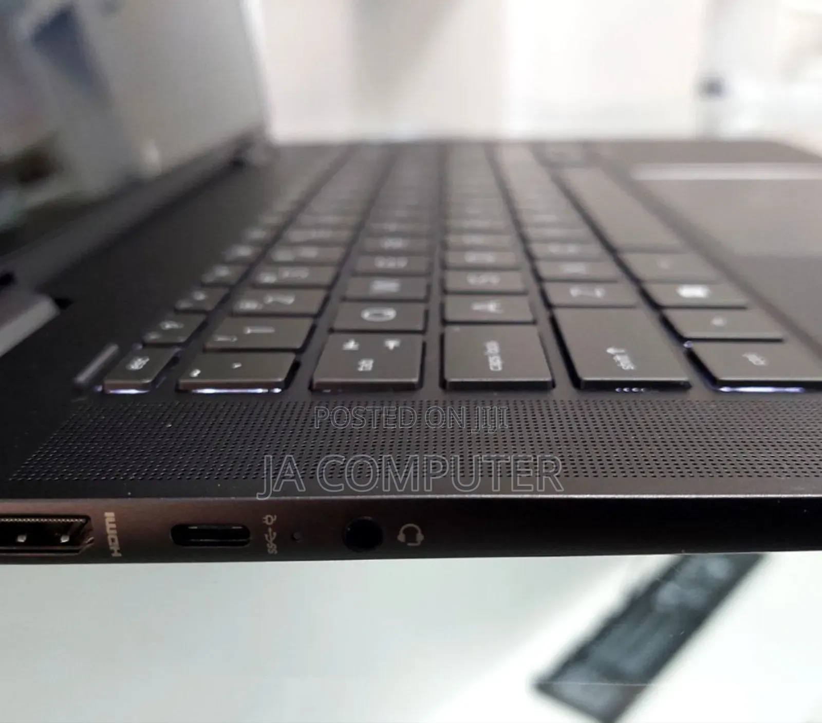 New Laptop HP Envy X360 16GB AMD Ryzen 7 SSD 512GB