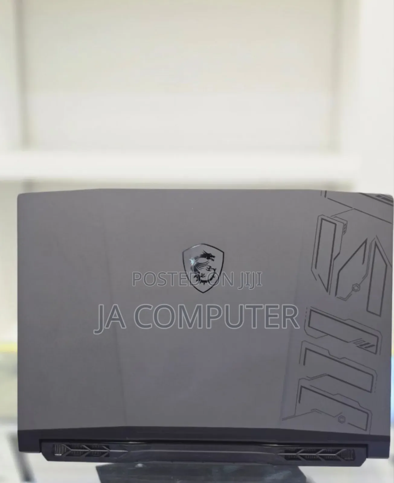 New Laptop MSI Pulse GL66 16GB Intel Core I9 SSD 1T