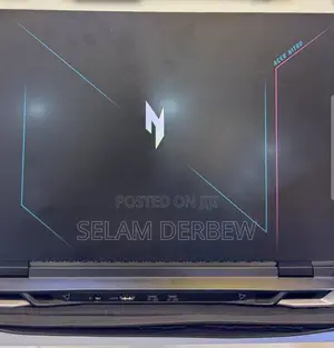 New Laptop Acer Nitro 17 16GB AMD Ryzen 7 SSD 1T