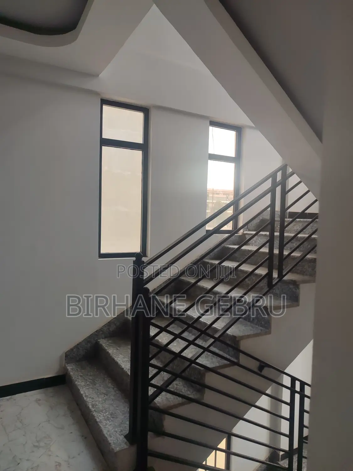 8bdrm House in G+2 House, Bole for rent