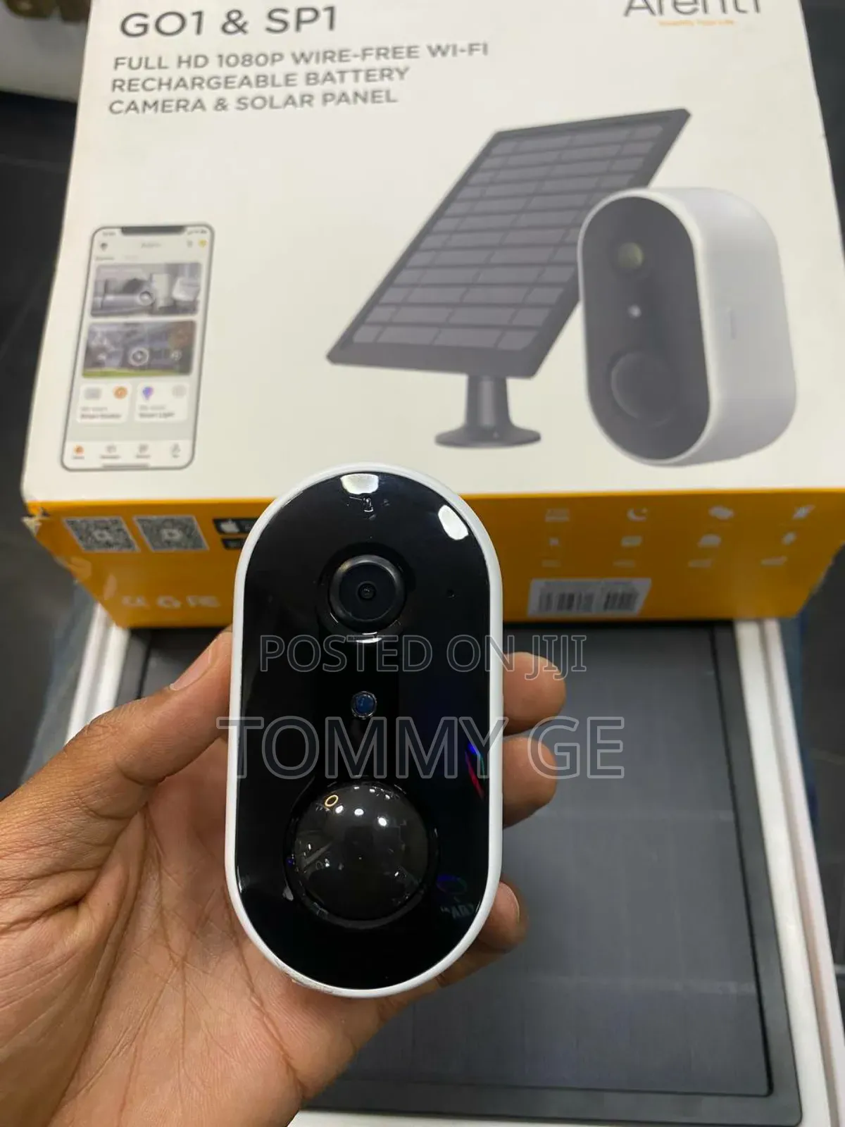 Arenti Battery Camera (With Solar Pannel)