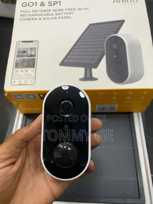Photo - Arenti Battery Camera (With Solar Pannel)